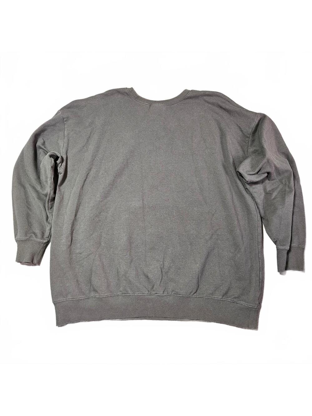Torrid Size 2 2XL Gray Embroidered Skulls Crew Neck Sweater Super Soft Women - Picture 2 of 9